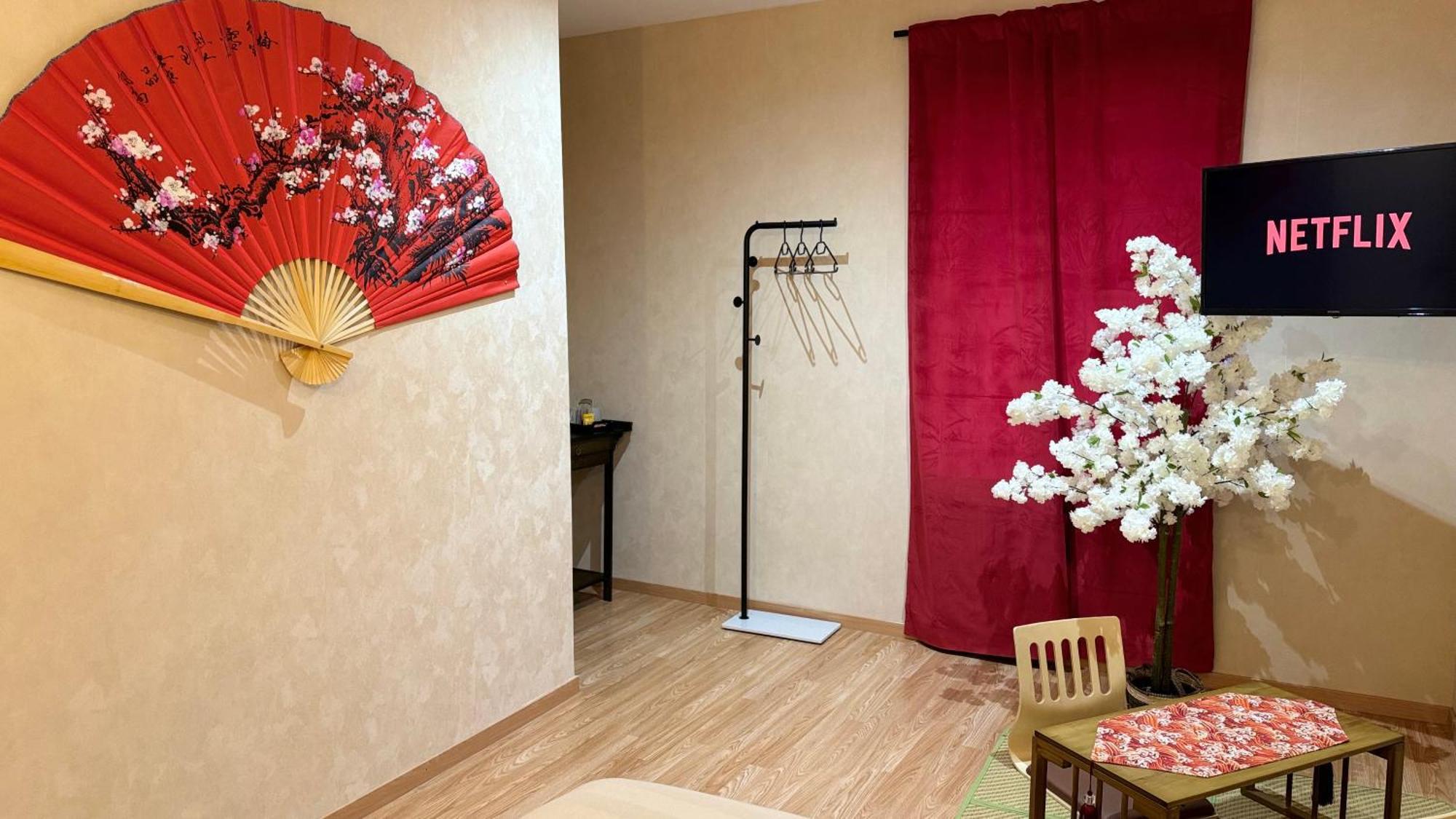 Little Japan Apartment